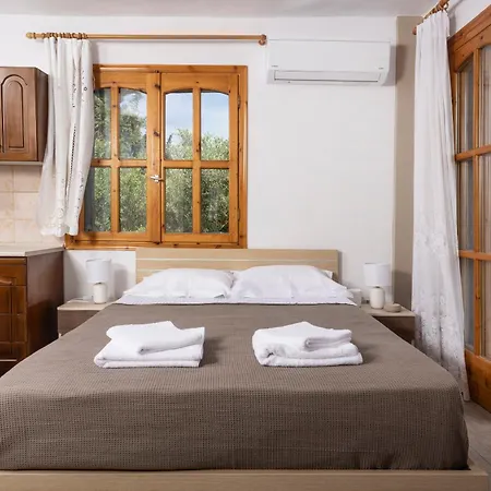 Seaside Escape Marmaras בית נופש נאוס מרמרס