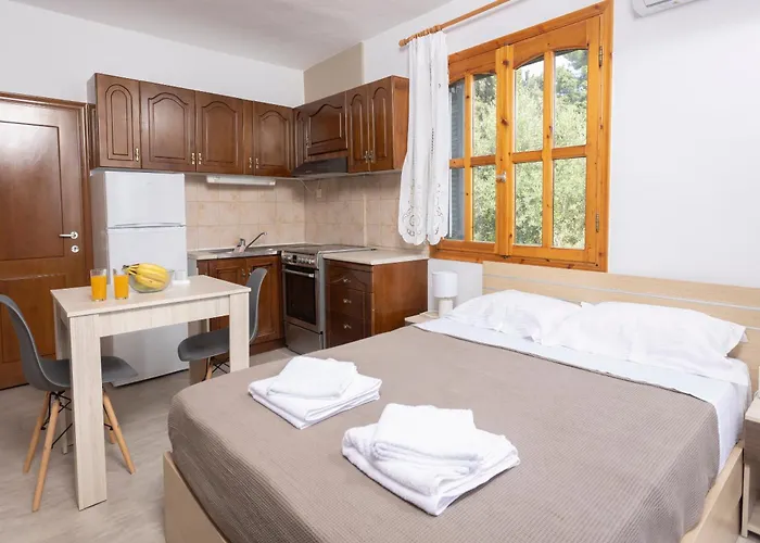 Seaside Escape Marmaras * נאוס מרמרס