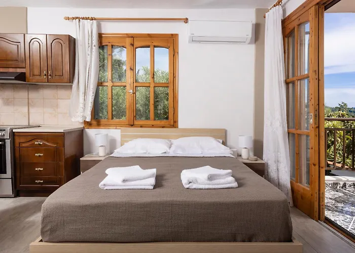 Seaside Escape Marmaras בית נופש נאוס מרמרס