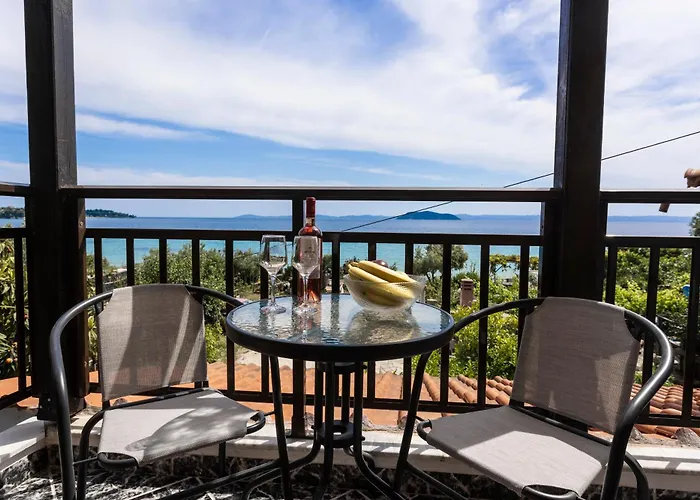 Seaside Escape Marmaras בית נופש נאוס מרמרס